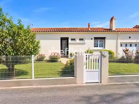vente maison 4 pièces 76 m² à meschers-sur-gironde (17132)  265 000 €