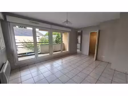 location appartement 1 pièce 32m² amiens 80000