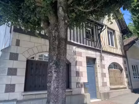 vente maison 10 pièces 167 m² à evreux (27000)  280 000 €