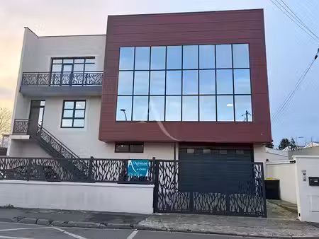 location locaux professionnels 1 pièce 65 m² à drancy (93700)  1 700 €