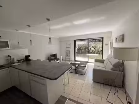 location meublée appartement 2 pièces 44 m² à la baule-escoublac (44500)  900 €