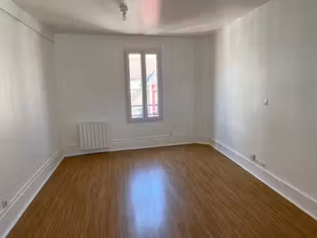 location appartement 1 pièce 23m² meaux 77100