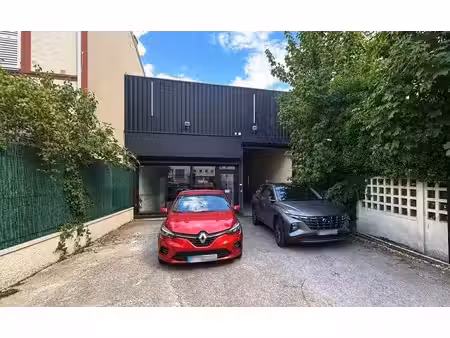location local d’activités colombes 92700 496m²