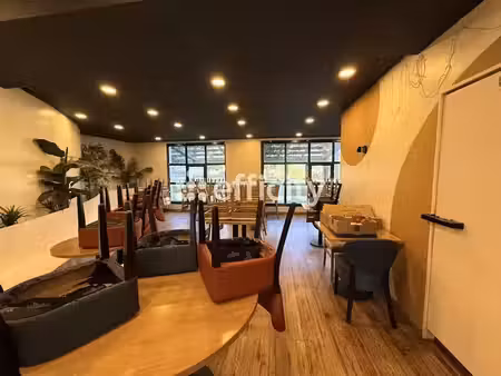 vente locaux professionnels 114 m² à clichy (92110)  75 000 €