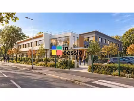 vente commerce le mans 72100 2400m²