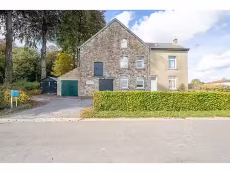 maison 4 façades au fort potentiel !
