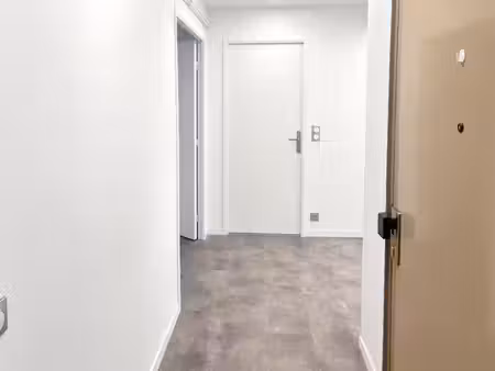 superbe appartement f4 de 82 m² – 3 chambres  balcon et parking en sous-sol
