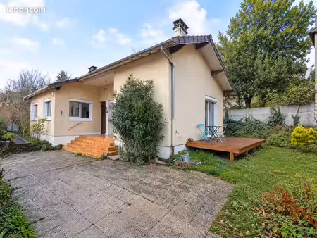 maison gagny plein pied