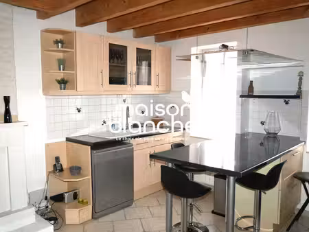 jolie maison meublée