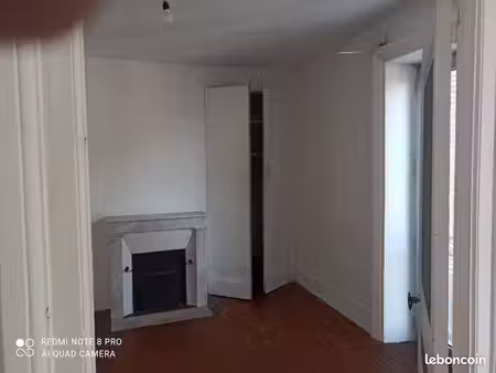 location f2 clermont 52m2