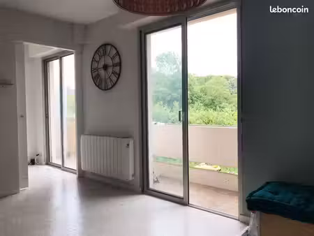 loue studio meublee