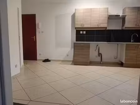 appartement t3 de 46m2 et balcon de 4.5m2 amberieu en bugey gare