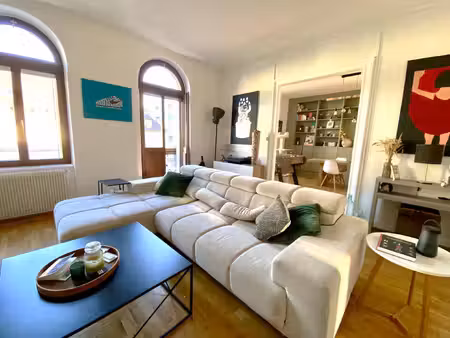 neudorf  place du marché appartement de caractère de 115 m