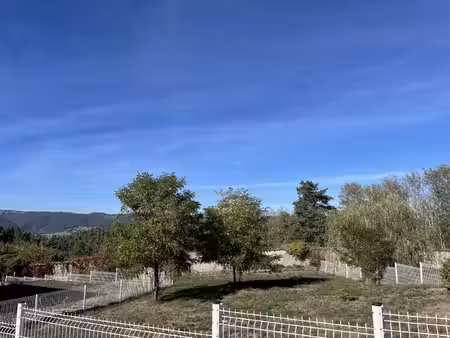grande maison dans lotissement prive et securise