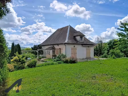 à vendre en exclusivité maison atypique à fort potentiel à