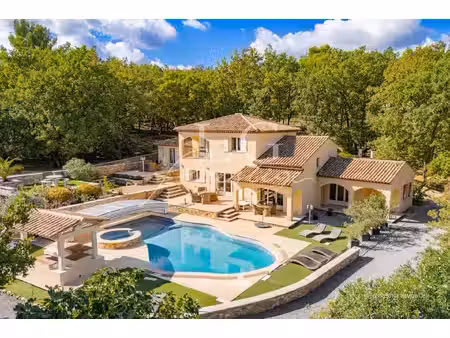 propriété de charme au cœur de la provence – callian