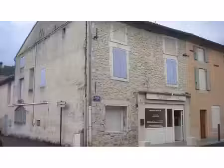 vente d’un immeuble avec un appartement et un local professi