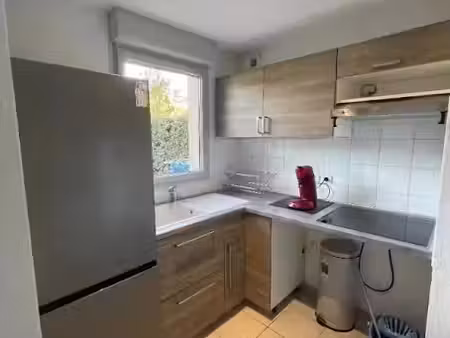 location meublée appartement 2 pièces 42 m² à toulouse (31000)  755 €