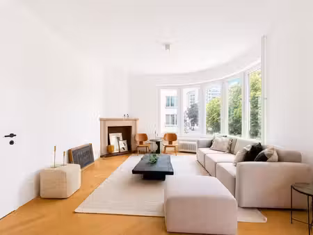 sublime appartement 2 chambres luxueusement rénové