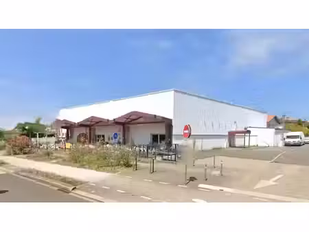 vente immeuble 10 pièces 825 m² à mont-de-marsan (40000)  399 000 €