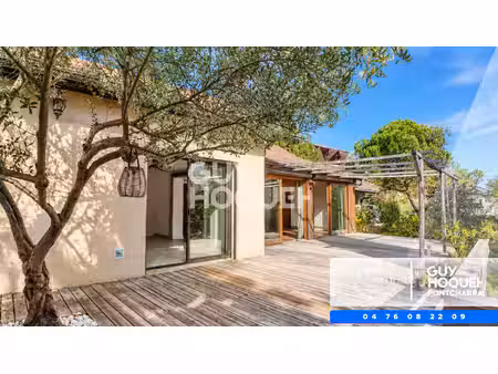 maison calme 5 pièces de 167.1 m²
