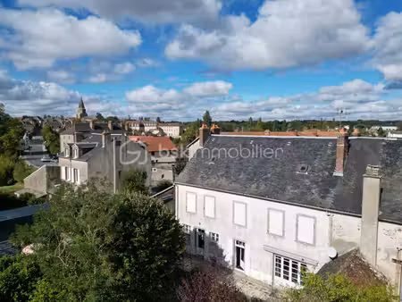 maison de 190 m² à magnac-laval