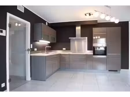 arlon app.1 ch. de 63m²  situé dans un quartier calme.