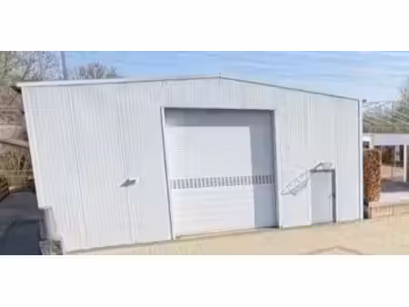 bâtiment d’entreprise à louer à diepenbeek pour € 1.500