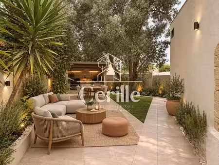 martigues – ferrières | villa de 280 m² avec piscine  à 300 m du centre-ville