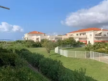 deux pièces de 46m² avec terrasse de 12m²