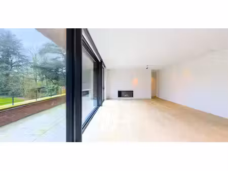 penthouse à louer à uccle pour € 5.000 avec 3 chambres à coucher