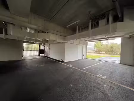 parking couvert - saint herblain