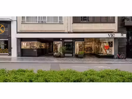 bien commercial à louer à kortrijk pour € 2.250