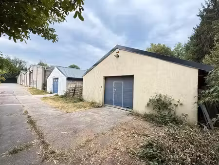 entrepôt 300m2 - hoeilaart