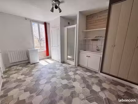 studio 1 pièce 17 m²