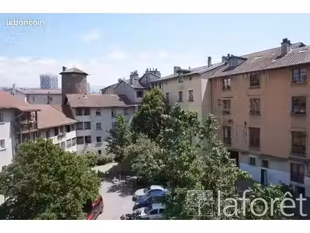 appartement 2 pièces 33 m²