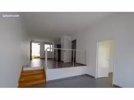 appartement 3 pièces 65 m²
