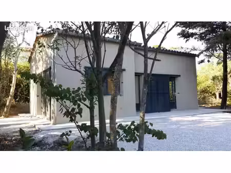 studio 1 pièce 23 m²