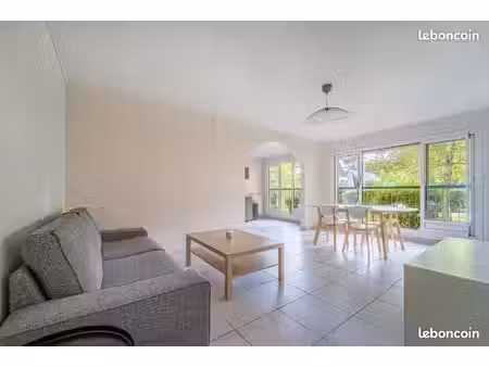 appartement 5 pièces 100 m²