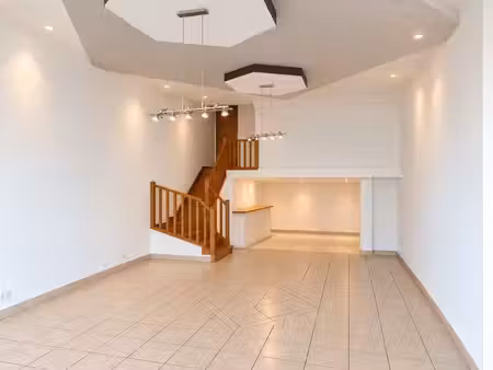 loft meublé 105 m² – 3 chambres