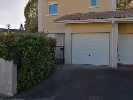 location maison t4 de 84 m2