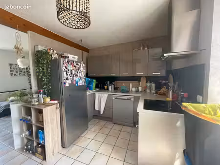 appartement t3 de 50 m² – centre-bourg de grand-champ