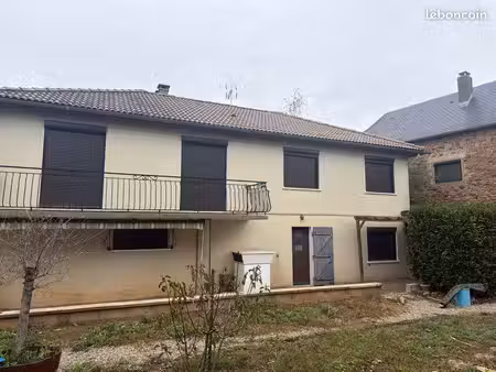 maison à louer à 10 minutes de rodez
