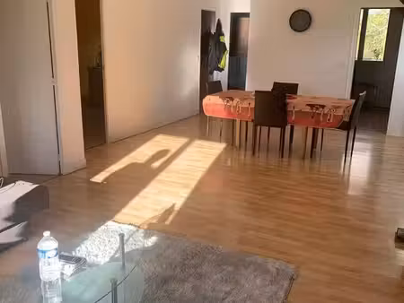 a saisir appartement libre immédiatement