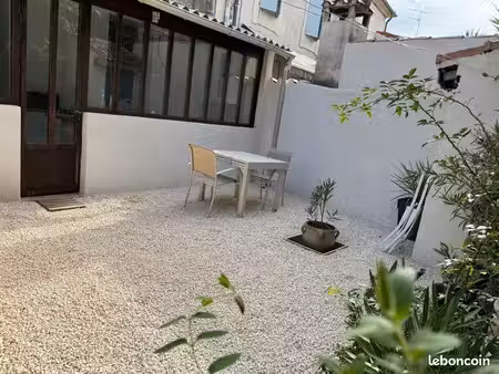 appartement meublé de 43 m² avec jardin au calme – nîmes – 750 /mois cc
