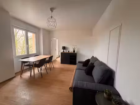 très beau t4 de 55m²  aubervilliers