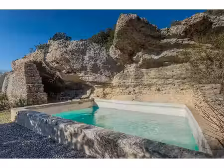 maison en pierre 7 pièces
