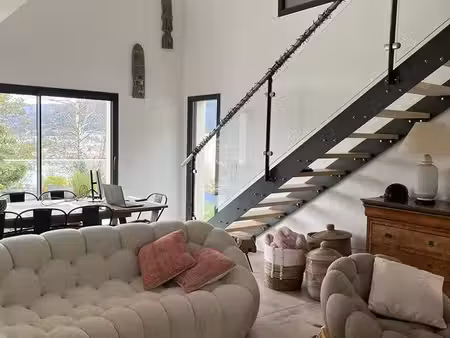 maison oyonnax