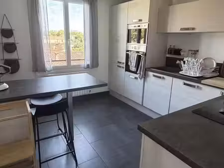 appartement t4 à louer - 4 pièces - 87 41 m2 - arles - 13 - provence-alpes-cote-d-azur