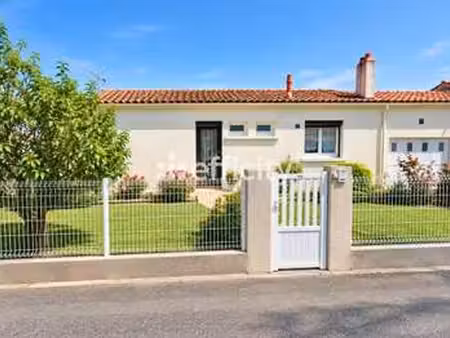 vente maison à meschers-sur-gironde (17132) : à vendre / 76m² meschers-sur-gironde